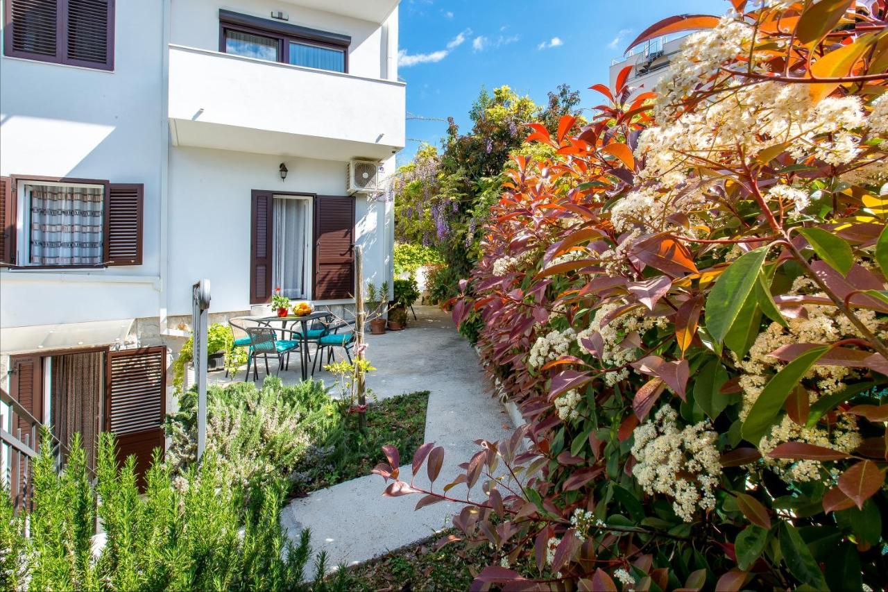Apartment Nives In The City Center - Free Parking Split Exterior foto