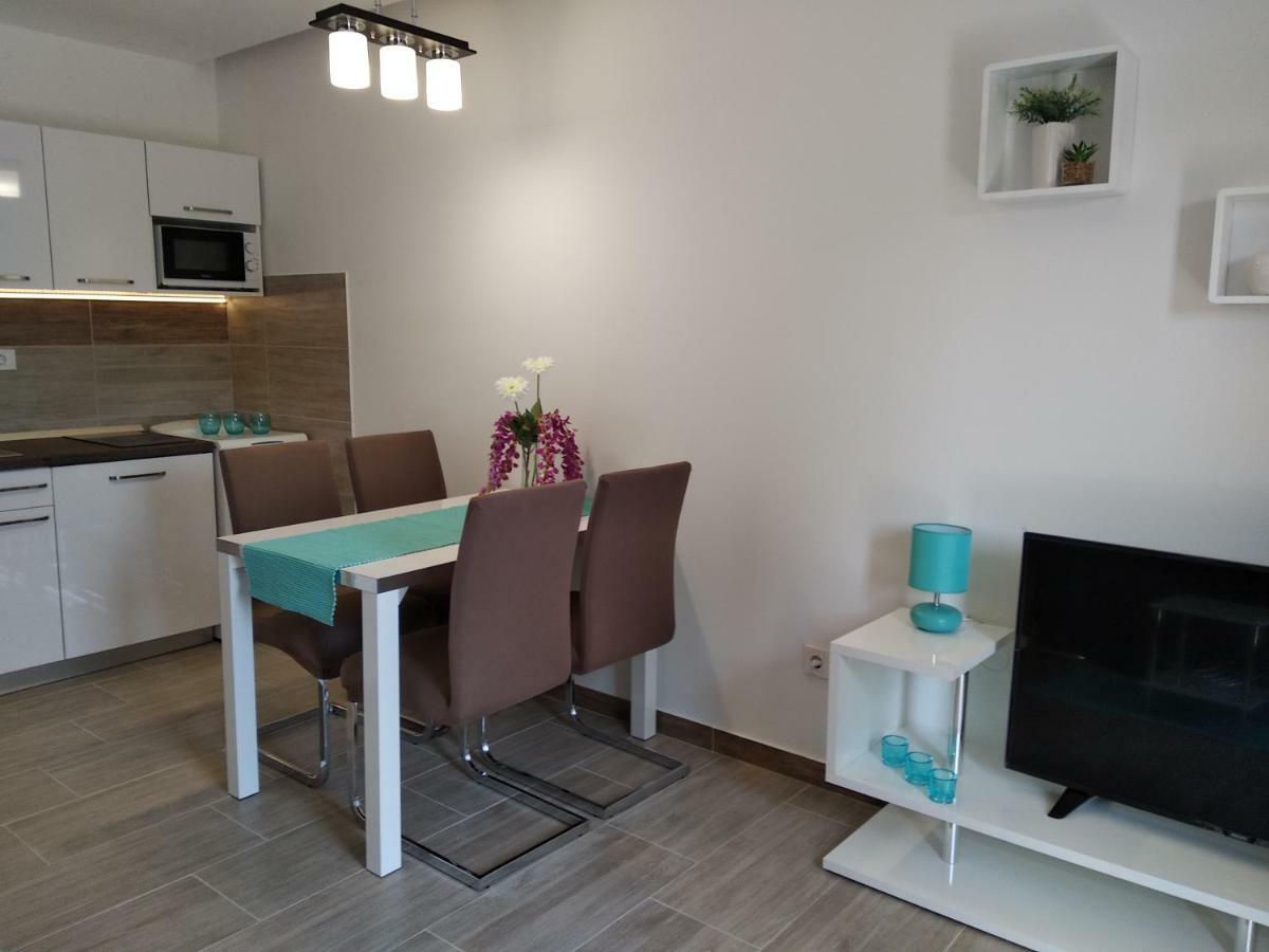 Apartment Nives In The City Center - Free Parking Split Exterior foto