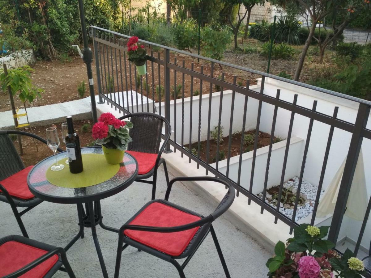 Apartment Nives In The City Center - Free Parking Split Exterior foto
