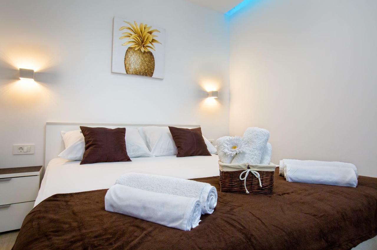 Apartment Nives In The City Center - Free Parking Split Exterior foto