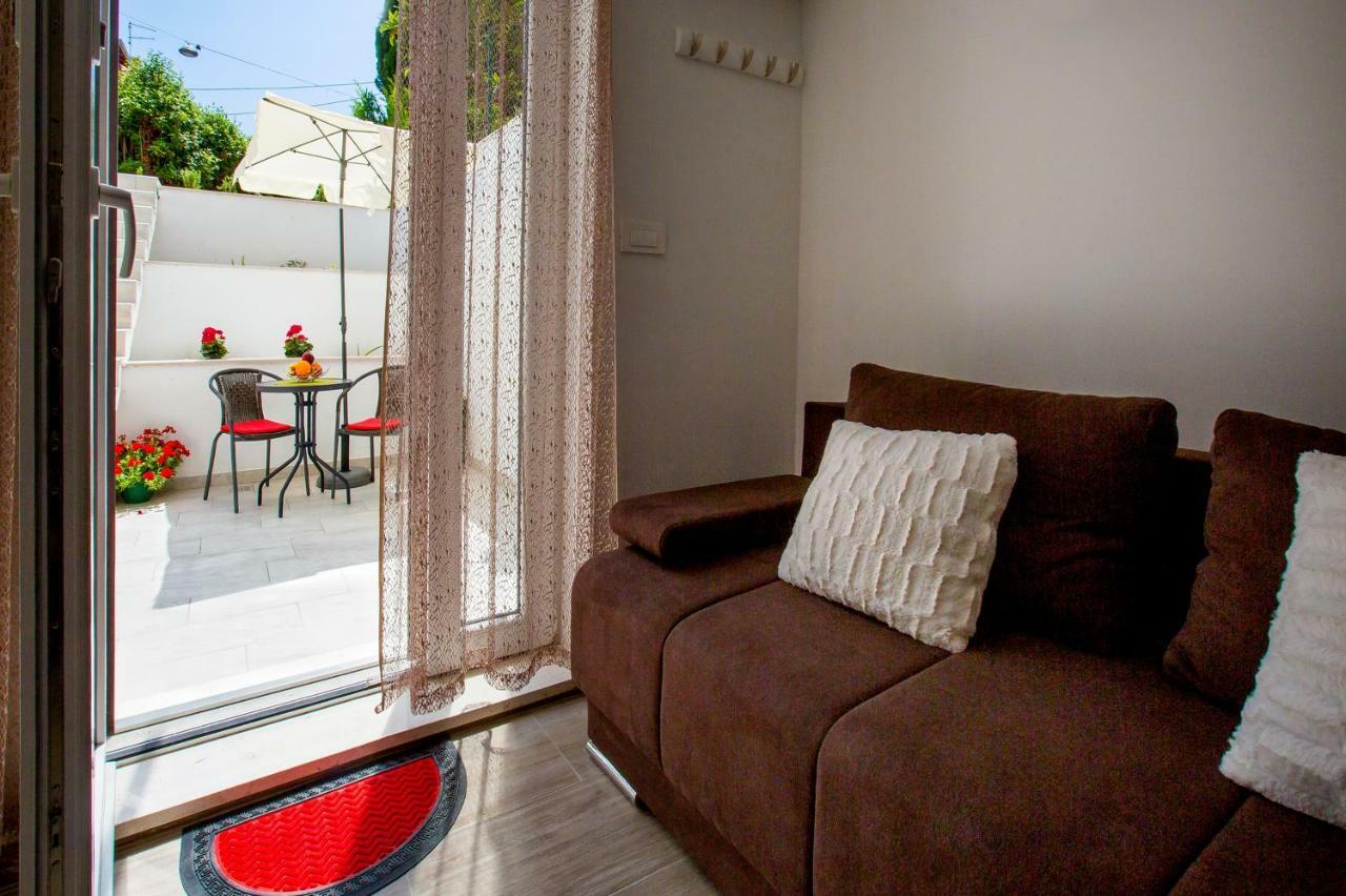 Apartment Nives In The City Center - Free Parking Split Exterior foto
