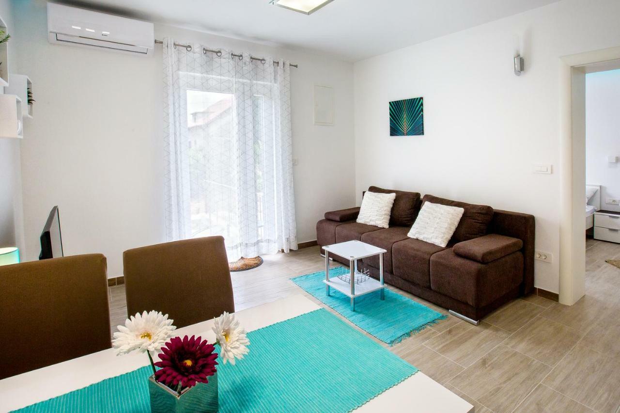 Apartment Nives In The City Center - Free Parking Split Exterior foto